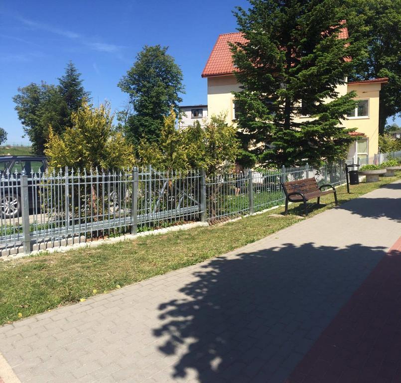 Apartmán Willa Plaza Pokoje I Domki Z Widokiem Na Morze Dziwnów Exteriér fotografie
